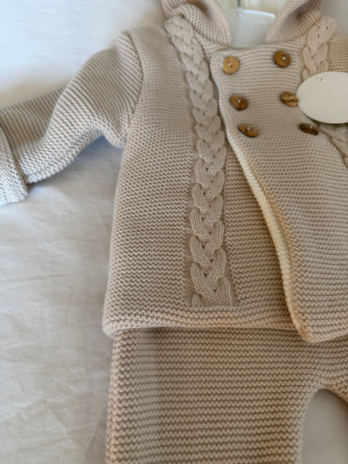 Conjunto Dulce Beige de Punto pantalón y chaqueta